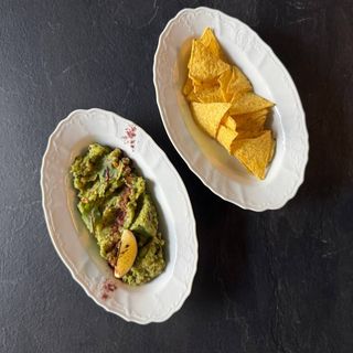 Гуакамоле з начос (150г)