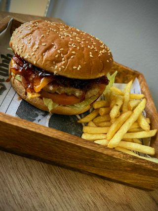 Свински бургер