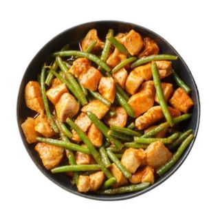 Wok Pad Prik Gang Gai/Moo