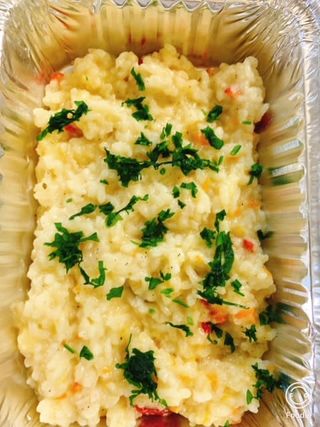 Pilaf ( orez, legume, ulei, condimente) 200 gr 