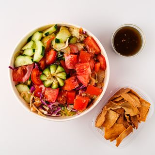Fattoush salata