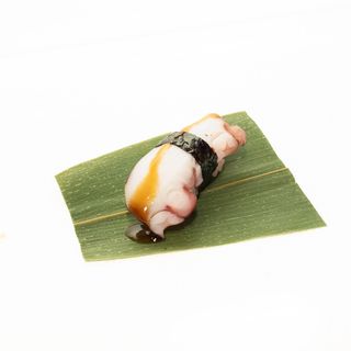 Nigiri de pulpo (2 uds.)