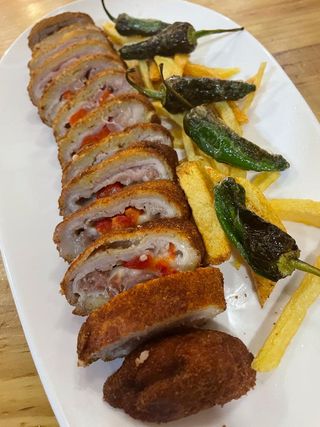Flamenquín Relleno De Jamón