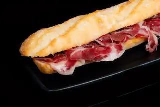 Medio Bocadillo De Jamón De Bellota
