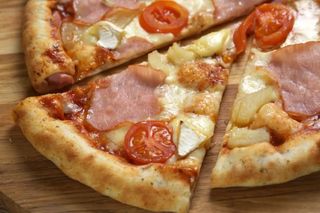 Піца Чорнобаївка (800г)