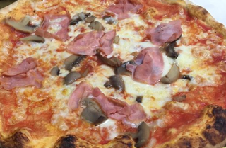 Cotto e funghi