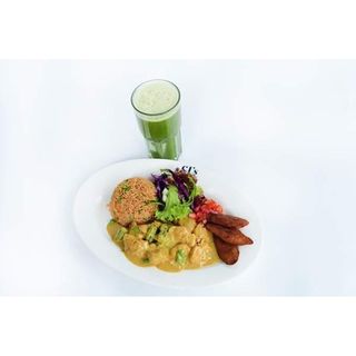 Thai Peanut Chicken Curry Combo