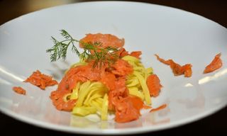 Tagliatelle cu somon