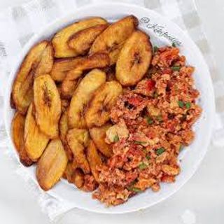 Fried plantain and egg sauce
