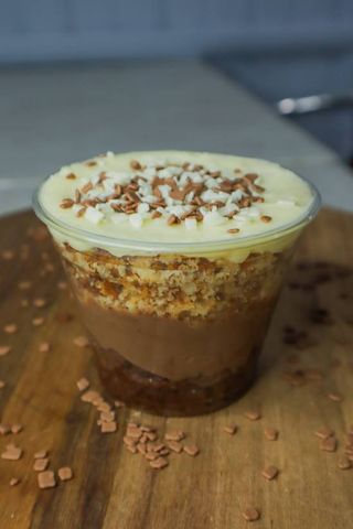 Bolo de Pote de Nido com Brigadeiro