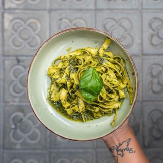Tagliatelle al Pesto
