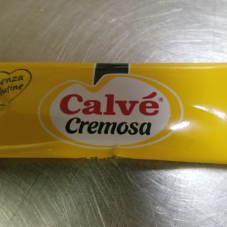 UNA BUSTINA DI MAIONESE