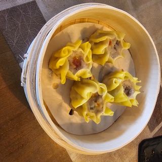 Empanadilla siu mai (4pzs)