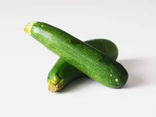 Zucchini (1 Kg.)