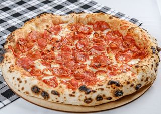 Pizza Double Pepperoni (33 სმ) 