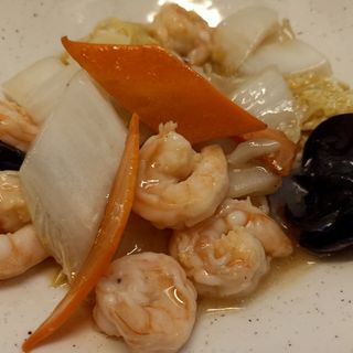 Gamberetti saltati con verdure miste