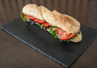 Baguete Rústica de Queijo e Paio York