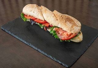 Baguete Rústica de Queijo e Paio York