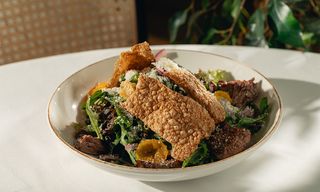 სტეიკ სალათი ბალზამიკოს დრესინგით