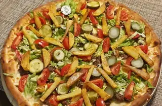 Pizza Mega Burger