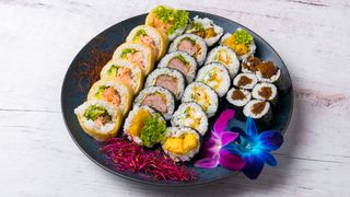 Katsumoto (BEZ SUROWEJ RYBY)  24 szt.