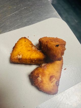 Quesitos Empanados (3 Uds.)