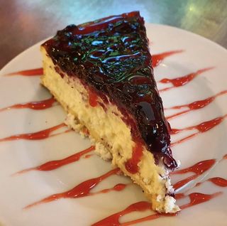 TARTA DE QUESO CON ARÁNDANO 