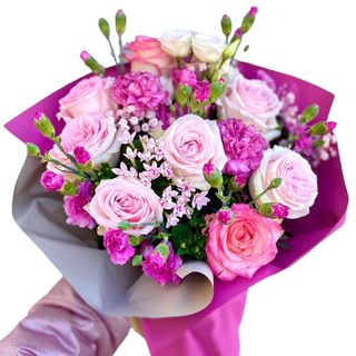 Różowy różany bukiet