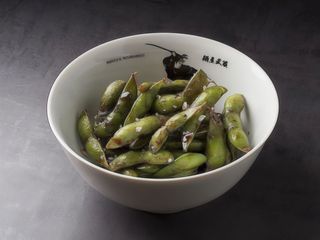 Боби едамаме, обсмажені з соєвим соусом (150g)