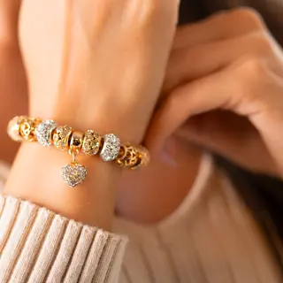 Bransoletka charms 585