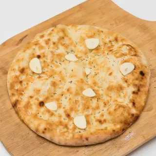 Focaccia usturoi
