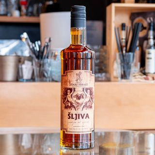 Stari Hrast Šljiva 0,7l 