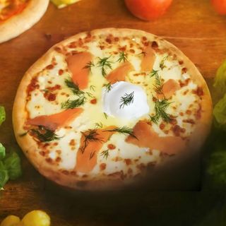 Pizza Salmón (28 Cm.)