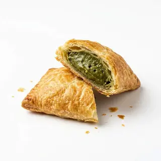 Ricotta siciliana e granella di pistacchio