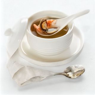 16 Zuppa con frutti di mare