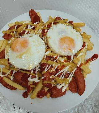 Salchipapas