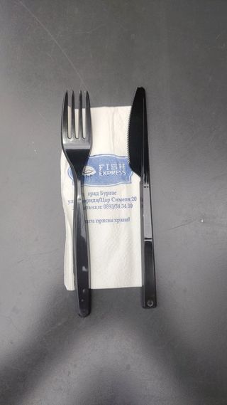 Комплект прибори (1бр)