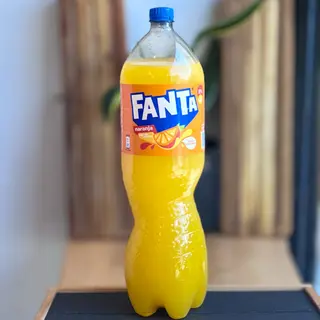 Fanta Naranja 2L