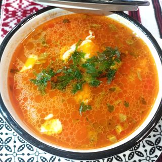 Ciorba de pui cu taietei de casa