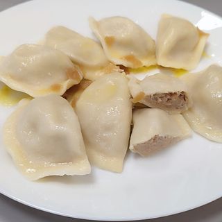 Pierogi z mięsem 8 szt