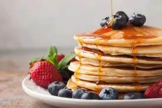 Pancakes Nutella aux 3 Fruits - Chocolat Fondu Spécial