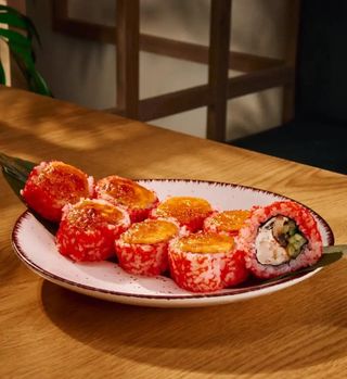 PIECZONA KREWETKA Z WĘGORZEM