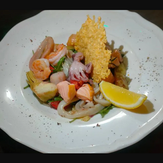 Салат з морепродуктами