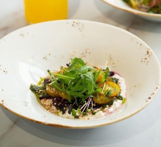 Салат с печеной свеклой