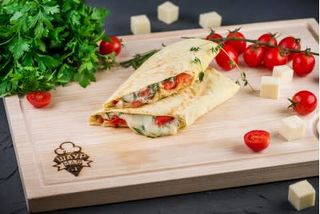 Лаваш з сулугуні (315г)