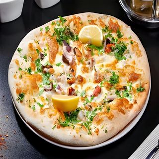 Pizza cu fructe de mare