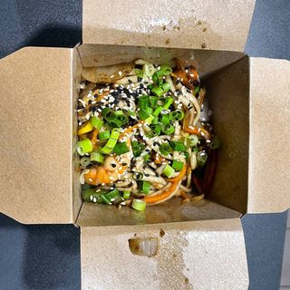 УДОН ЗІ СВИНИНОЮ (380гр)