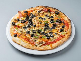 Pizza Cuatro Estaciones (Mediano)