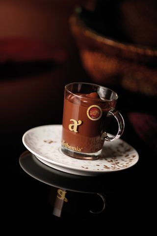 Ciocolata calda densa cu Alune de Padure Arthemia (36 plicuri/35g)