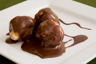 profiteroles